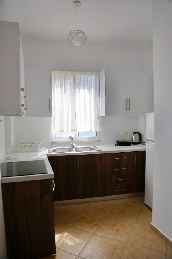 Sea La Vie Apartments ساراندا المظهر الخارجي الصورة