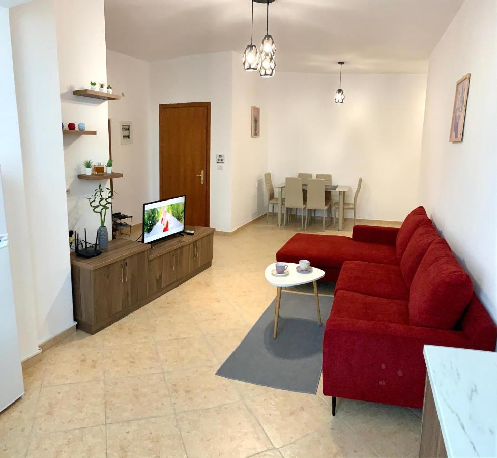 Sea La Vie Apartments ساراندا المظهر الخارجي الصورة