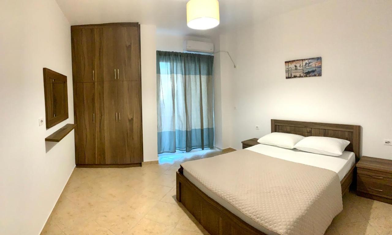 Sea La Vie Apartments ساراندا المظهر الخارجي الصورة