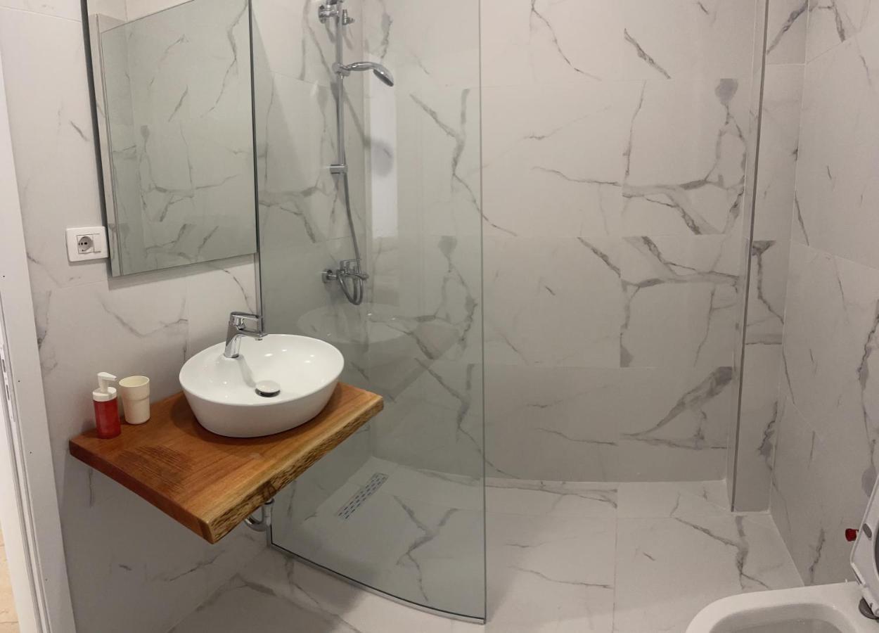 Sea La Vie Apartments ساراندا المظهر الخارجي الصورة